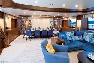 最新爆料游艇图片高清大图,最新游艇高清大图揭秘顶级水上豪宅风采